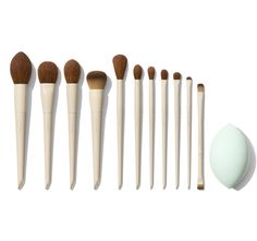 MORPHE X ARIEL SIGNATURE LOOK 12-PIECE FACE & EYE BRUSH SET Ariel Signature, Christmas Wishing, Makeup Drawer, Artist Makeup, Eye Brushes Set, Makeup Brushes Set, Beauty Brushes, Face Makeup Brush, Eye Makeup Brushes