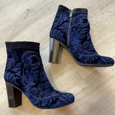 Duo Boots (Formerly Ted & Muffy) Velvet Blue And Black Ankle Boots With Decorative Accents. In Great Shape And Beautiful Especially For The Holidays. Super Comfortable! Size 40. Duo Boots, Velvet Ankle Boots, Walk In My Shoes, Decorative Accents, Boots Shoes, Blue And Black, Blue Velvet, Black Ankle Boots, Bootie Boots