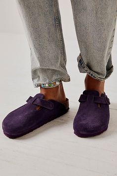 Purple Birkenstock Clogs, Women Birkenstock, Birkenstock Boston Outfit, Birks Outfit, Clogs Birkenstock, Boston Soft Footbed, Boston Outfits, Go Viral On Tiktok, Linen Outfit