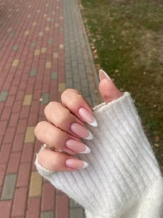 Sophie Vibes, Office Nails, Beige Nails, Pretty Gel Nails, Floral Nails, Cute Acrylic Nails