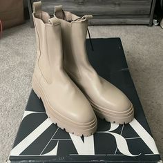 Purchased From Another Seller;Unfortunately Too Big For My Feet. New, Leather, Never Been Worn, Doesn’t Have The Price Tag, But Has Zara Tag Still Attached. Slight Creases From Trying On. Great Color For Fall, Goes With Anything. Sz 39 Zara Casual Cream Boots, Casual Cream Zara Boots, Zara Beige High Ankle Boots, Casual Beige Zara Boots, Zara Beige Ankle-high Boots, Zara Beige Ankle Boots, Chelsea Ankle Boots, Zara Shoes, Moto Boots