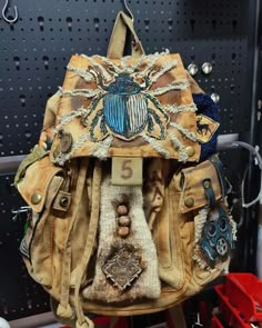 Apocalyptic Backpack, Forest Vibes, Urban Explorer, Bygone Era, Last Of Us, Post Apocalyptic, Fallout, Diy Fashion, Diy Clothes