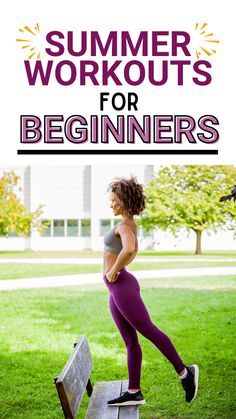 Woman in fitness gear starts workout routines for summer with bench steps for beginners. These are great ideas for exercise. Routines For Summer, Summer Workout Routine, Lower Body Circuit, Upper Body Circuit, Tips For Summer, Outdoor Exercises, Weekly Workout Plans, Workout Days, Circuit Workout