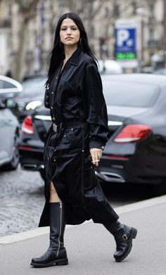 Gabriette Bechtel Street Style, Succubus Chic Outfit, Gabriette Street Style, Gabriette Bechtel Style Outfits, Gabbriette Bechtel Street Style, Gabriette Bechtel Style, Gabbriette Outfits, Gabriette Aesthetic, Gabriette Outfits