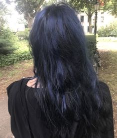 Blue Dye Over Brown Hair, Ghost Hair Dye, Blue Hair With Blue Highlights, Blue Hair Dye Ideas For Brunettes, Hair Colour Ideas Dark, Alternative Hair Dye Ideas, Dark Blue Hair Aesthetic, Black With Blue Hair, Blue Aesthetic Hair