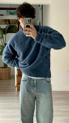 #fall #outfit #fashion #men Guys Fashion Casual, Men's Streetwear, Trendy Boy Outfits, Boys Fits, Fall Fit, Mens Spring Fashion, Mens Casual Dress Outfits, Street Fashion Men Streetwear, Guys Clothing Styles