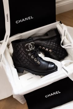 Chanel Combat Boots, Mia Mia Mine, Mia Mia, Chanel Boots, Luxury Boots, Shoes Heels Classy