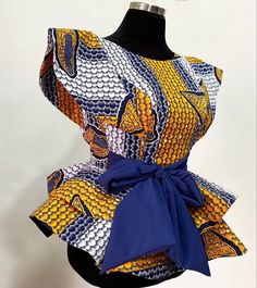 Skirt And Top Outfits African Print, African Blouses For Women, Peplum Ankara, Africa Fashion Traditional, African Print Tops, Short African Dresses