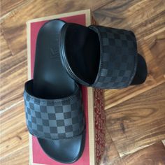 Brand New Slides Never Worn Other Than Trying On. I Missed The Return Window. These Run Small. I Ordered A 9.5 Women’s And Received A 8 Men Which Is Normal But They Are More Like A 9 In Women’s. Cute Though And Very Padded. Vans Men, Shoes Vans, Vans Black, Mens Vans, Womens Vans, Vans Shoes, I Missed, Slides, Women Shoes