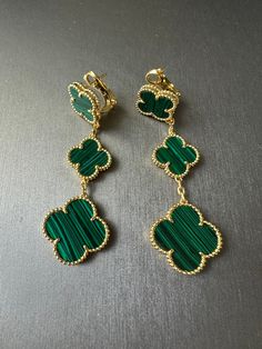 3 motifs Green malachite clover earrings clover dangle earrings 925 silver 18k gold plated - ParadiseKissCo Luxury Green Chandbalis For Women, Bangle Ring, Green Malachite, Clover Earrings, Bangle Bracelets, 925 Silver, 18k Gold, Dangle Earrings, Gold Plate