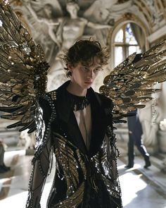 Star Outfit Aesthetic Men, Male Fairy Outfit Aesthetic, Mens Fashion Avant Garde, Sun God Outfit Male, Knight Fashion Men, Male Couture Fashion, Male Avant Garde Fashion, Dark Angel Costume Men, Celestial Aesthetic Clothes Men