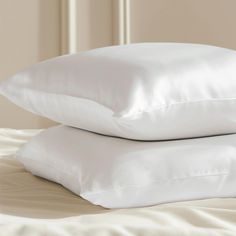 Introducing the luxurious Bedsure Pillowcase Set, crafted from high-quality satin material for the ultimate in comfort and elegance. This pillowcase set includes two pillowcases, perfect for matching your bedding ensemble or adding a touch of sophistication to your bedroom. The satin fabric is soft and silky, gliding effortlessly across your skin, providing a relaxing and restful sleep. The pillowcases are designed with a hidden zipper closure, ensuring a secure fit and easy removal for launderi Silky Pillowcase, Silk Pillow Cases, Satin Pillow, Satin Pillowcase, Silk Pillow, Dyeing Techniques, Silk Pillowcase, Polyester Satin, Satin Material