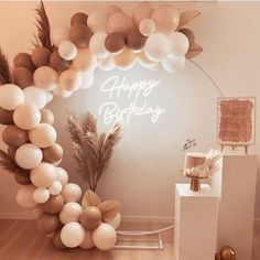 Beautiful Birthday Party Decorations Neutral 30th Birthday Party, Simple 18th Birthday Decorations, Nude Birthday Decorations, 16 Birthday Party Ideas At Home, Minimal Birthday Decor, Neutral Party Theme, 24th Birthday Decorations, 21st Birthday Party Decor, Party Decorations Black