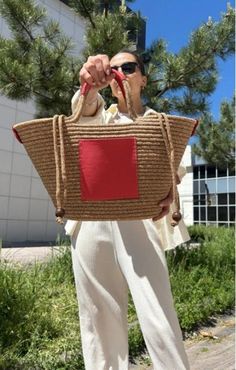 Straw Bag Large, Straw Bag Beach, Basket Bag, Farmers Market Bag, Shopping Basket, Luxury Bag Charm, Cotton Rope Bag, Jute Bag, Summer Bag It is approximately 1.5 cm thick. Jute is a durable and recyclable material with natural color variations. It is a knitted bag, with a natural knitted base. It is an easy-to-clean, decorative and modern product. Dried stains should be removed without delay. Do not rub liquid stains, remove water with a paper towel and wipe with mild detergent and a damp cloth Square Bag For Beach Season Shopping, Square Bags For Beach Season Shopping, Square Shopping Bag For Beach Season, Square Shoulder Bag For Beach Season Shopping, Square Shoulder Bag For Beach Season, Square Beach Shopping Bag, Square Beach Season Shopping Bag, Large Capacity Square Box Bag For Beach, Casual Beach Box Bag In Shoulder Style