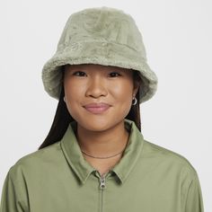 What's fuzzy and covered in Swoosh logos? This bucket hat, of course. Plush faux fur keeps it supersoft and wildly comfortable, so you feel as good as you look. Fluffy Hat, Kids Bucket Hat, Kid Lifestyle, Reference Poses, Art Reference Poses, Of Course, Big Kids, Bucket Hat, Art Reference