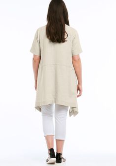 Linen-Blend Hanky Hem Tunic | Ellos Plus Size Tunics For Women, Plus Size Tunics, Tunics For Women, Linen Shorts Women, Hanky Hem, Tunic Pattern, Boatneck Sweater, Print Tunic, Fashion Today