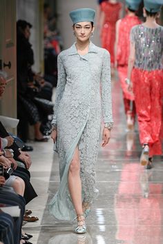 Women's Runway Fashion, Armani Collection, Resort 2020, Seoul Fashion Week, 2020 Fashion Trends, Fashion Show Collection, Fashion 2020, Vogue Paris, Beautiful Fashion