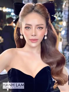 Fashion 40s Woman Over 40, Fashion 40s, Medium Long Haircuts, Party Make-up, Prettiest Celebrities, Music Instagram, Hairdo Wedding, Hair Tips Video, Hair Arrange