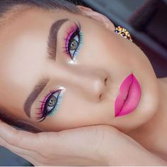 Rosa Make-up, Festival Make Up, Smink Inspiration, Hooded Eye Makeup, Makijaż Smokey Eye, Colorful Eye Makeup, Makeup Eye Looks, Spring Makeup