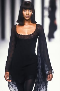 Paris Mode, Naomi Campbell