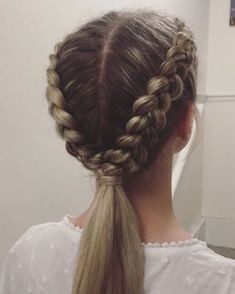 Under Braids, Fishtail Braid, Two Braids, Sports Hairstyles, Peinados Fáciles Para Cabello Corto, Braid Hair, Penteado Cabelo Curto, Short Hairstyle