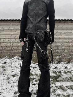 Vampire Outfits Men, Kmrii Style, Vkei Outfits, Vkei Style, Goth Fashion Men, Visual Kei Outfits, Goth Male, Tornado Mart, Sick Clothes