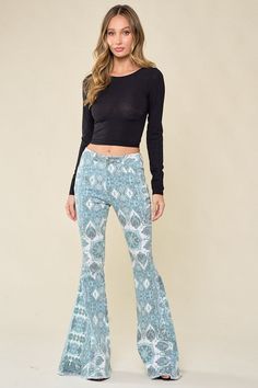 Zipper down with button lock. Pockets in front and back. cotton/spandec Yoga Democracy, Design Jeans, Vibe Tribe, Printed Flare Pants, Medallion Print, Boho Jeans, Gorgeous Outfits, Hippie Vibes, Bottom Jeans