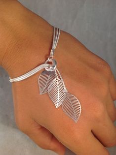 Leaf Bracelet, Leaf Jewelry, Diy Bracelets, Silver Bracelets, Sterling Silver Bracelets, Jewelry Inspiration, Jewelry Crafts, Diy Jewelry, Sterling Silver Jewelry