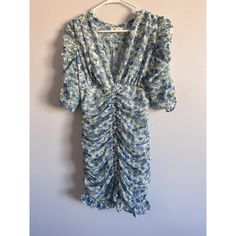 Super Sexy And Flattering Mabel Deep V-Neck Ruched Mini Blue Floral And Ivory Dress. Fun And Flirty!! Turn Heads With This Little Number. Very Flattering On. Beautiful Print. Looks Lux! Nwt! Fully Lined. Perfect For All Occasions! Great For Travel Too! Questions? Leave A Comment Below! Mini Dress Floral, Mini Blue, Ivory Dress, Ivory Dresses, Blue Ivory, Dress Floral, Flower Dresses, Deep V Neck, Deep V