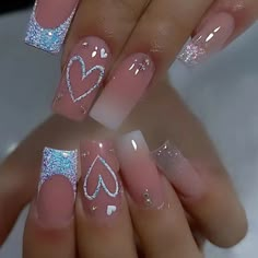 Preppy Nails, Heart Nail, Fake Nails With Glue, Colorful Nails, Easy Nails, White Nail, Stick On Nails, Heart Nails, Manicure E Pedicure