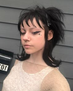 Alt Hoco Hairstyles, Short Goth Hairstyles Pixie Cuts, Short Hairstyles Alt, Gothic Updo Hairstyles, Clowncore Hair, Goth Hairstyles Medium, Bats Nest Hair, Short Goth Hair, Goth Hairstyles