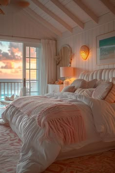 15 Dreamy Pink Coastal Bedroom Ideas: Aesthetic & Beachy Pink Beach House Aesthetic, Beach Decor For Bedroom, Pink Costal Bedroom, Coastal Bedrooms Pink, Cute Beach Rooms, Aesthetic Beach Bedroom, Dreamy Room Ideas, Cozy Beach Bedroom, Bedroom Inspirations Beach