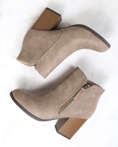 Casual Block Heel Ankle Bootie - more colors Soda Boots, Autumn Spirit, Short Ankle Boots, Dior And I, Boots Chelsea, Hermes Shoes, Chunky Block Heels, Dior Shoes, Ankle Bootie