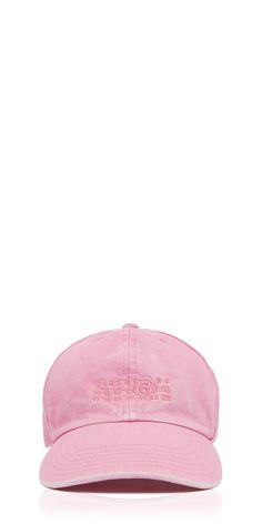 Expertly crafted by MM6 Maison Margiela, this pink baseball hat is a modern take on a classic style. Made of traditional cotton twill, it features the brand's signature numeric embroidery on the front and a discreet horizontal line of white stitches on the back. With a six-panel construction and slightly curved brim, this hat offers both comfort and style. Details: Color: Pink 100% cotton Adjustable at back Vendor Code: SH0TC0003M35190243 Cheap Pink Baseball Cap With Curved Brim, Pink Baseball Hat, Candle Cards, Belt Jewelry, Cute Jeans, Hair Fragrance, Mm6 Maison Margiela, Small Accessories, Baseball Hat