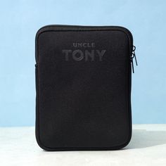 Travel with ease and style with our Uncle Tony travel pouch! Perfect for organizing your essentials, our pouch is designed to fit snugly into your luggage, backpack, or purse. Made from high-quality materials, it is sturdy and durable, ensuring your belongings stay safe and secure. With its sleek and minimalist design, our travel pouch is not only practical but also fashion-forward, making it a must-have accessory for any jetsetter. Oil Face Wash, Mens Travel, Luggage Backpack, Rug Bag