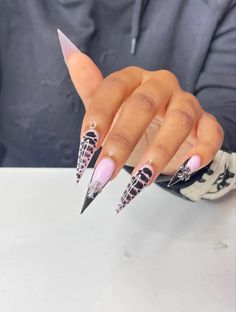 Acrylic Nails Stiletto, Stilleto Nails Designs, Long Stiletto, Long Acrylic Nail Designs, Colored Acrylic Nails, Stiletto Nails Designs, Dope Nail Designs, Short Square Acrylic Nails, Exotic Nails