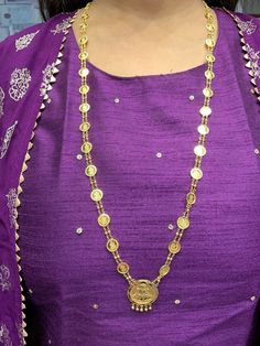 22 Karat Gold 'Lakshmi' Kasu Mala / Kasulaperu - 235-GN3076 - in 14.850 Grams for USD $1329.29. 
Made in India by Totaram Jewelers Online this product is in Gold - 22 Karat BIS Hallmark 916 KDM Gold  & is an excellent gift for Adult - Women. Ships fully insured with secured guaranteed delivery for free with your order over $250 from New Jersey USA & comes with 30 days exchange policy. Gold Jewelry Simple Necklace Kameswari Jewellers, Gundla Mala Necklaces Simple, 22k Gold Simple Necklace, Luxury Gold Temple Jewelry Chandbalis, 22k Gold Necklace Addiga, Gold Necklace Women Kameswari Jewellers, Pachalu Necklace Gold, Short Gold Necklace Kameswari Jewellers, Luxury Gold Temple Jewelry Mala