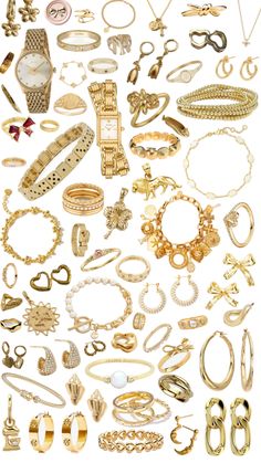 #vintage #vibes #beauty #jewelry #jewelryinspo #jewelrydesign #gold #goldaesthetic #goldgirl Jewelry Closet, Lucky Jewelry, Chunky Jewelry