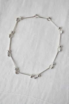 Roda Silver Necklace – Una Vintage Silver Necklaces, Collarbone Necklace, Cool Necklace, Best Jewelry, Dope Jewelry, Silver Jewels, Funky Jewelry, Jewelry Lookbook, Best Jewelry Stores