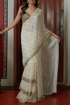 Georgette Saree Party Wear, Off White Saree, Mirror Work Saree, Saree Party Wear, Mirror Work Blouse, Bridesmaid Saree, Ruffle Saree, White Saree, Drape Saree