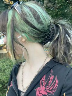 Mint Peekaboo Hair, Colourful Hair Aesthetic, Dyed Highlights Color, Blonde Hair With Green Streaks, Green Hair With Highlights, Chunky Hair Dye, Mint Chocolate Chip Hair, Dyed Hair Inspiration Light Skin, Purple Hair Streaks Blonde