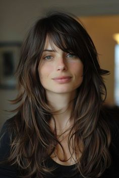 Cute Bangs Medium Hair, Face Frame Side Bangs, Medium Hairstyle Women With Bangs And Layers, Swoop Bangs With Long Hair, Long Layers With Side Bangs, Sidesweep Bangs, Long Hair Side Bangs, French Bangs Long Hair, Growing Out Bangs Hairstyles