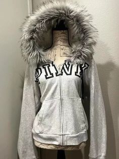 Zippers Hoodies Women Coat Casual Gray Femme Korean Fur  S         Shoulder: 58cm   Bust: 118cm    Length:64 cm    Sleeve: 52cm   M         Shoulder: 59cm   Bust: 120cm    Length: 64cm    Sleeve: 52cm  L          Shoulder: 60cm   Bust:122 cm    Length: 65cm    Sleeve: 53cm   XL       Shoulder: 61cm   Bust: 124cm    Length: 65cm    Sleeve: 53cm  "Size mearsured by ourselves,sometimes has some errors, but always within 3cm." Warm Cardigan, Streetwear Fits, Fur Hoodie, Womens Thermal, Pink Fur, Rock Punk, 90s Streetwear, Sweatshirt Women, Streetwear Y2k