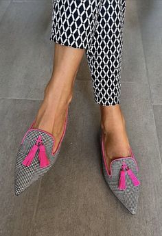 Tassel Heels, Pointy Flats, Blue Cow, Yellow Fruit, Fashion Shoes Flats, Cute Heels, Elegant Shoes, Cow Pattern, Casual Loafers