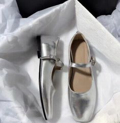 Silver Mary Jane Shoes, Silver Mary Janes, Silver Mary Janes Outfit, Silver Ballet Flats Outfit, Silver Flats Outfit, Mary Janes Outfit, Ballet Flats Outfit, Mary Jane Shoes Black