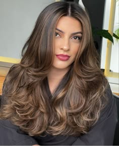 Brown Hair Indian Skin, Indian Skin Hair Color, Espresso Con Panna, Global Hair Color, Indian Hair Color, Sophisticated Hair, Hair Colour Trends, Espresso Hair Color, Global Hair