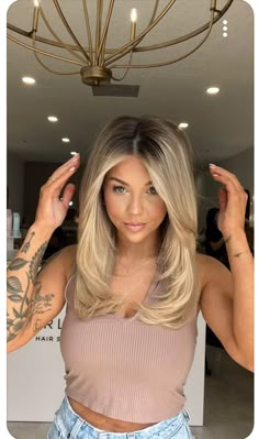 Dark Blonde Medium Length Hair, Blonde Hair Haircuts, Light Brunette Hair, Medium Length Blonde Hair, Light Brunette, Hair Colors And Styles, Blonde Hair Extensions, Summer Blonde