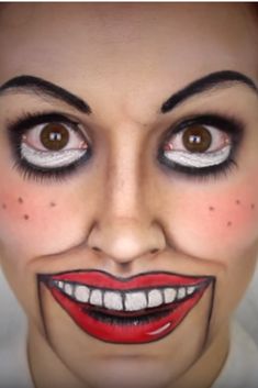 Poupée ventriloque Makeup Halloween Clown, Halloween Makeup Scary Doll, Doll Make-up Halloween, Halloween Makeup Doll Scary, Scary Ventriloquist Doll Makeup, Crazy Women, Glamour Makeup, Halloween 2019, Cosplay Makeup