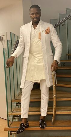 African Attire For Men Traditional Weddings, Men Kaftan African Fashion, Outfit Ideas Indian, Mens Fashion Ideas, Wedding Suit Men, Graduation Suit, Men Wedding Suit, Mens Summer Fashion