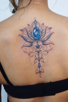 Lotus Back Tattoo, Jewelry Tattoo Designs, Lotusblume Tattoo, Lotus Tattoos, Tattoo Mini, Gem Tattoo, Tattoo Design Tattoo, Jewel Tattoo, Lotus Tattoo Design